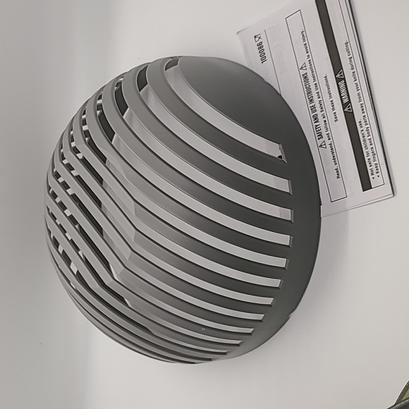 Pampered Chef Salad Cutting Bowl - Picture 7 of 9